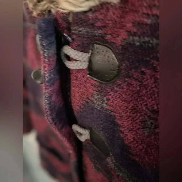 Joe Fresh Girls size 4 years Winter Coat Peacoat Parka w/ faux fur hood - Picture 5 of 7